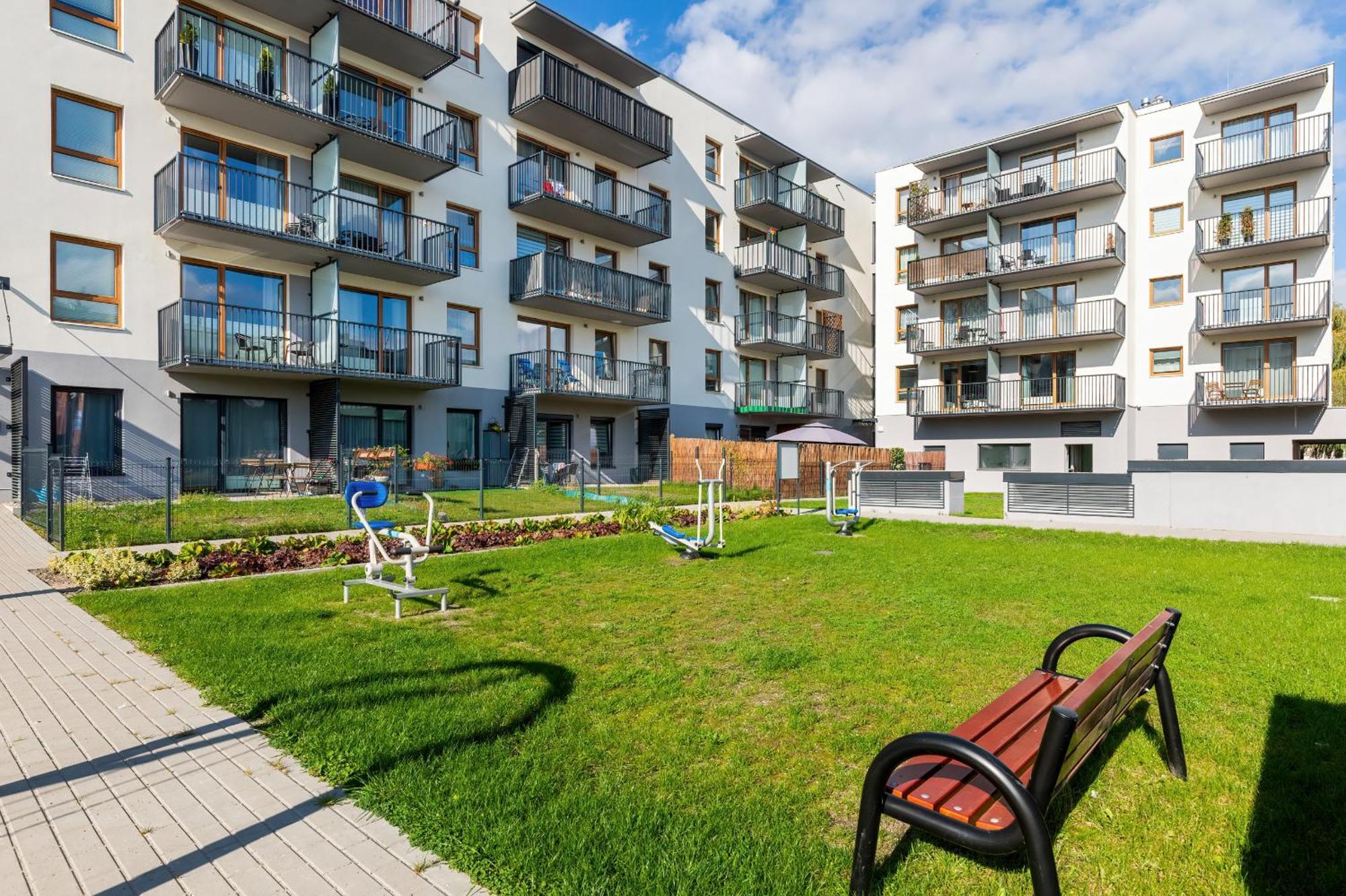 Color Apartments Apartament Black & White Kolobrzeg Bagian luar foto